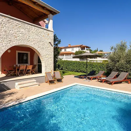 Dom wakacyjny Idyllische Mit Panorama Meerblick, Privatpool, Babybett, Aussendusche, Umgeben Von Oleander Und Oliven *