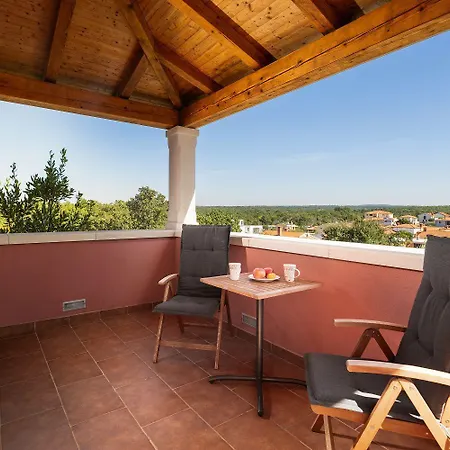 Idyllische Mit Panorama Meerblick, Privatpool, Babybett, Aussendusche, Umgeben Von Oleander Und Oliven *