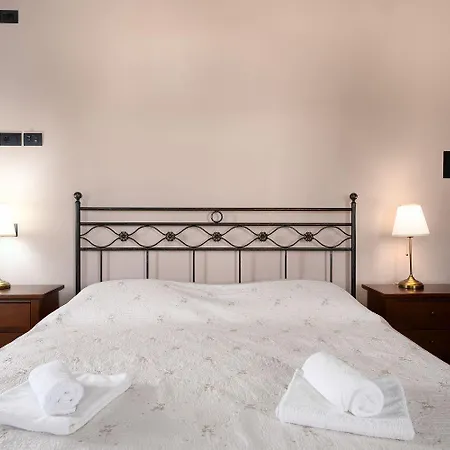 Idyllische Mit Panorama Meerblick, Privatpool, Babybett, Aussendusche, Umgeben Von Oleander Und Oliven