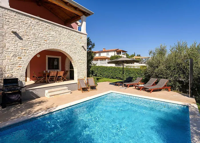 Дом отдыха Idyllische Mit Panorama Meerblick, Privatpool, Babybett, Aussendusche, Umgeben Von Oleander Und Oliven *