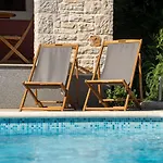 Idyllische Mit Panorama Meerblick, Privatpool, Babybett, Aussendusche, Umgeben Von Oleander Und Oliven Poreč